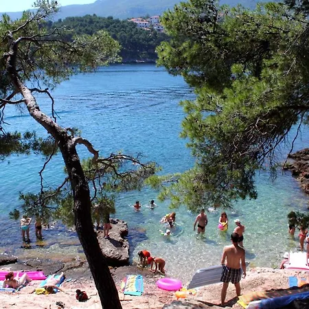 And With Parking Space Jelsa, Hvar - 4640 3* ييلسا