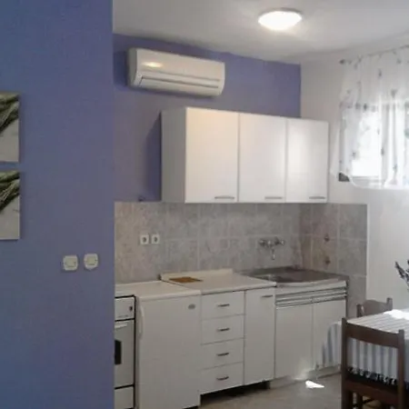 And With Parking Space Jelsa, Hvar - 4640 ييلسا