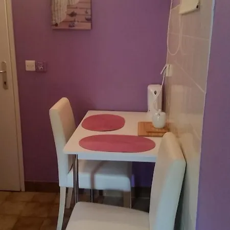 And With Parking Space Jelsa, Hvar - 4640 3* ييلسا