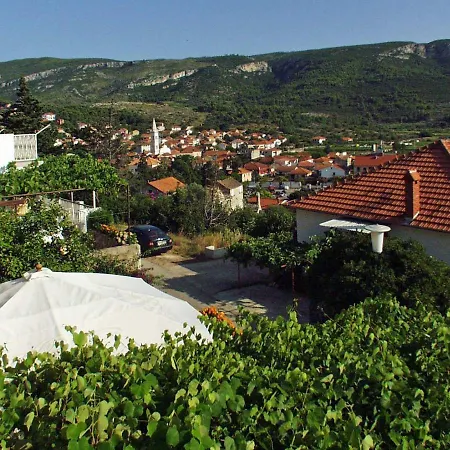 And With Parking Space Jelsa, Hvar - 4640 بيت ضيافة ييلسا