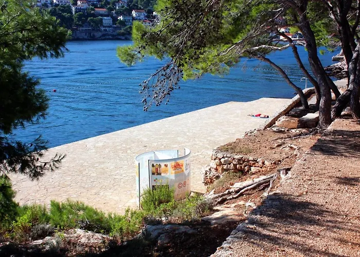 Affittacamere And With Parking Space Jelsa, Hvar - 4640 Jelsa (Hvar)